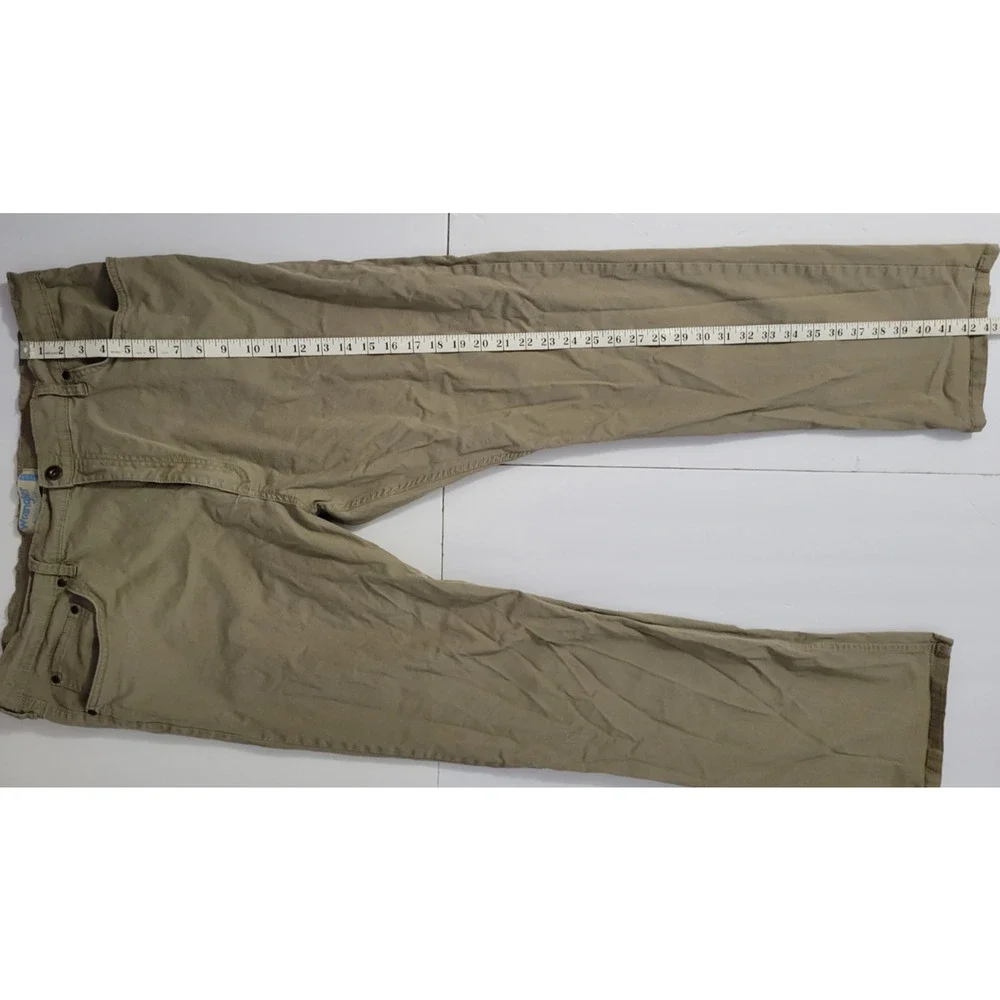 Wrangler men’s khaki